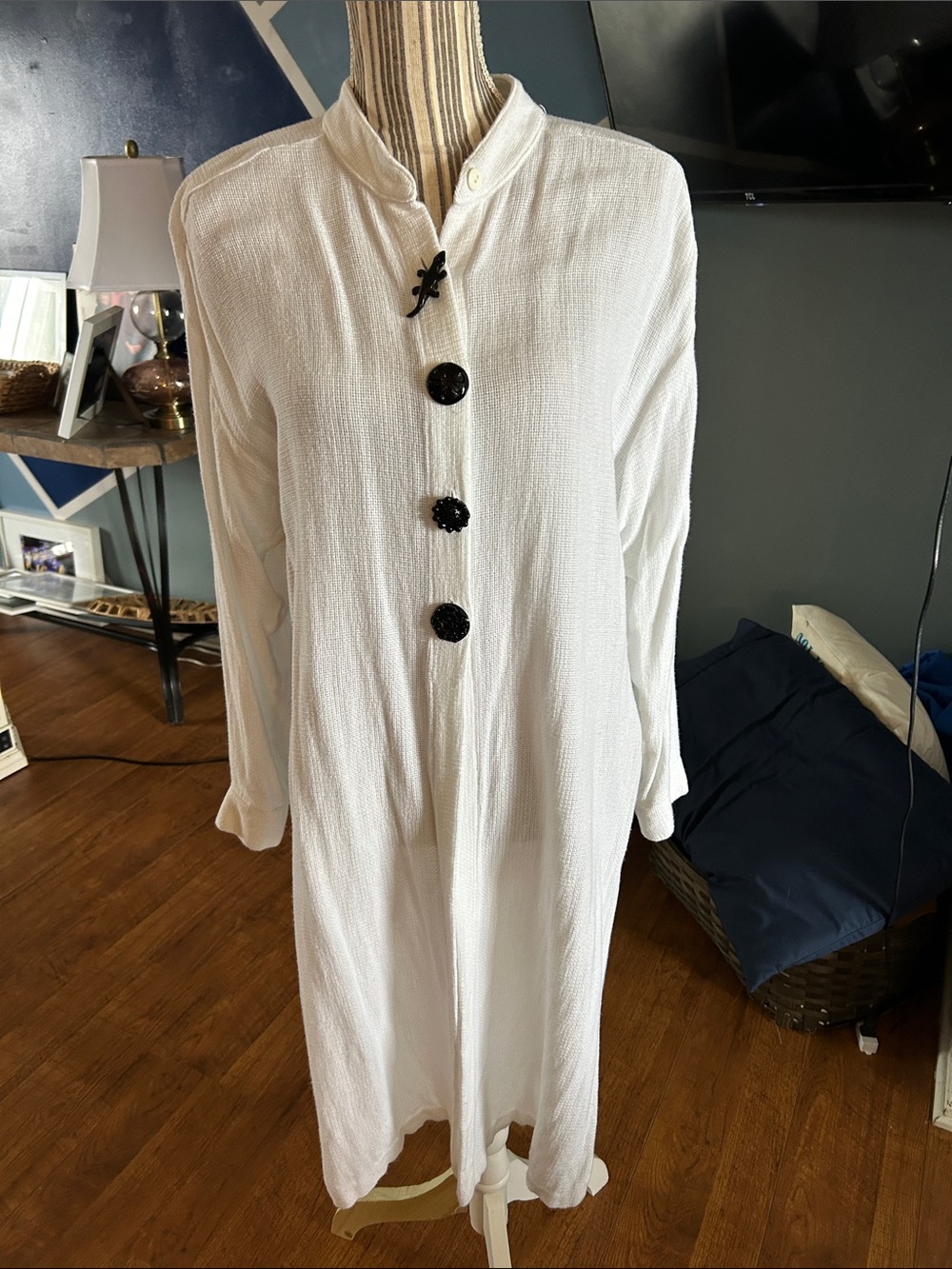Vintage Classic White Women’s Swim Coverup with Black Button Accents